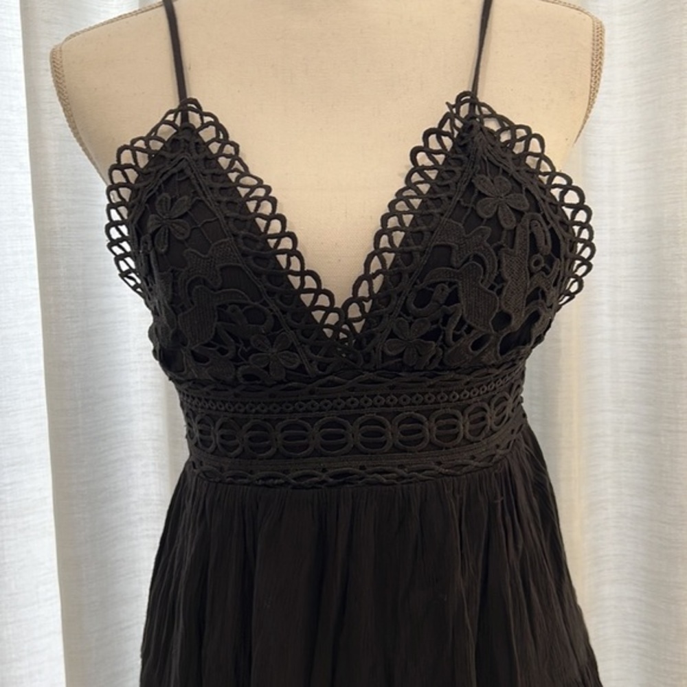 REVAMPED DRESS - Picture 3 of 10
